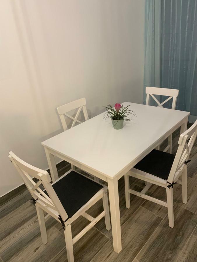 Garsoniera de la Mare Apartamento Năvodari Exterior foto